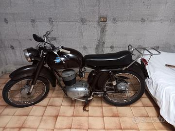 Moto M.V. 125 cc Agusta 4 tempi