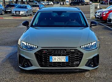 Aud A4 Avant anno 2022 - edizione SLine