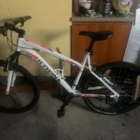 B’TWIN mountain bike front suspension