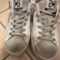 Sneakers two star