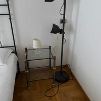 Due comodini metallo e cristallo