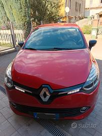 RENAULT Clio 4ª serie cambio automatico - 2016