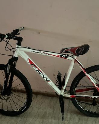 bike FRW West Lake off road