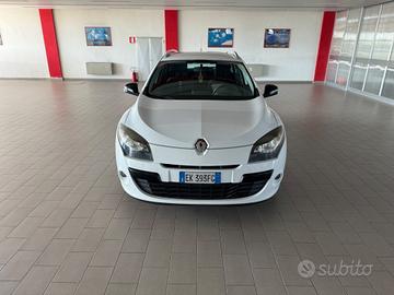 Renault Megane Mégane 1.6 SporTour Attractive