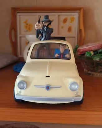 Fiat 500 Lupin Universal Studio