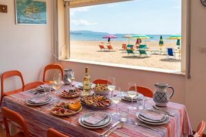 Direttamente sulla spiaggia a Follonica da OTTOBRE