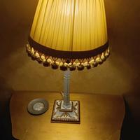 2 LUMI DA TAVOLO O COMODINO COME NUOVI