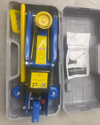Cric Idraulico Carrellato 2T con Valigetta - A.M.C