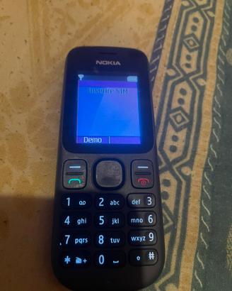 Telefono Nuccia, completo di caricabatterie