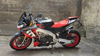 Aprilia Tuono V4 Factory