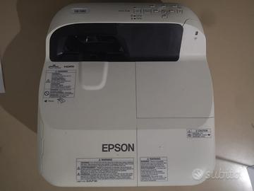 Videoproiettore Epson EB 580 ottica ultracorta