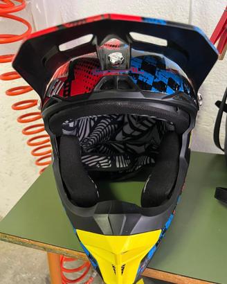 Casco bici Downhill 