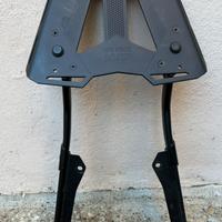 Portapacchi + piastra Givi per Bmw F900R