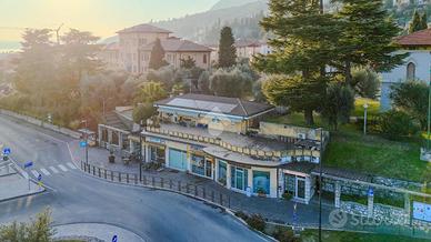 COMPLESSO A TOSCOLANO-MADERNO