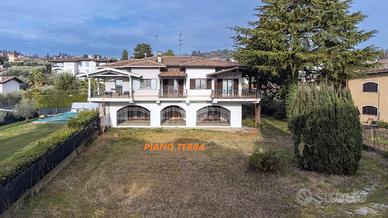 PORZIONE DI TRIFAMILIARE A PADENGHE SUL GARDA