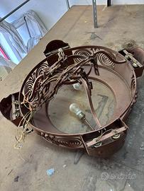 Lampadario a sospensione in ferro battuto bronzo