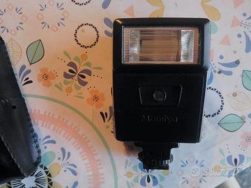 FLASH PER CAMERA MAMIYALATE ZE DA TESTARE