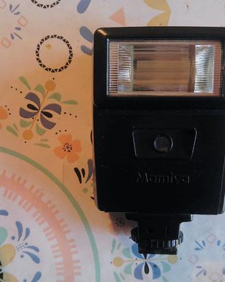 FLASH PER CAMERA MAMIYALATE ZE DA TESTARE