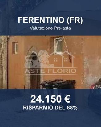 Immobile in asta di 211 m² con più di 5 locali a F