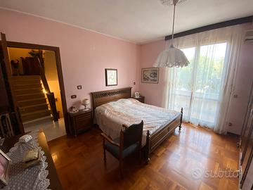 Camera da Letto Completa Stile Classico