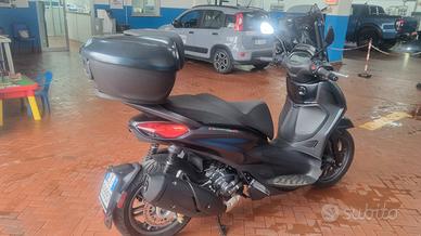 Piaggio Beverly S 300