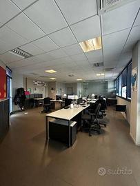Immobile di 465 m² a Castel Maggiore