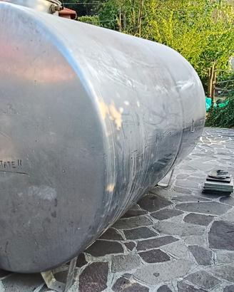Cisterna acciaio inox 5000 litri