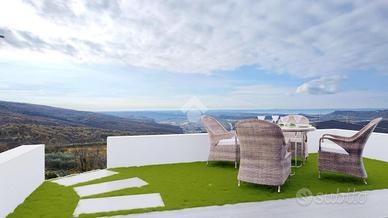 VILLA A SCHIERA A SANT'AMBROGIO DI VALPOLICELLA