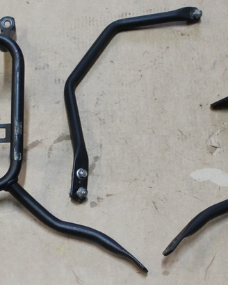 Triumph Tiger 800 Staffe borse laterali