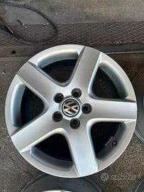 Cerchi in Lega Volkswagen Golf MK.5/6/7 R16
