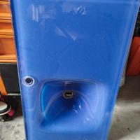 Lavabo bagno e specchio