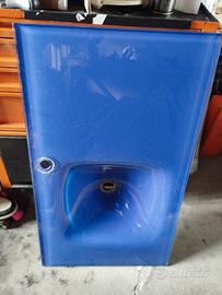 Lavabo bagno e specchio