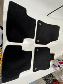 Seat ateca tappetini interni in moquette