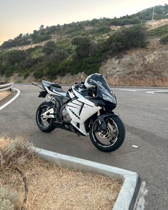 HONDA CBR 600rr