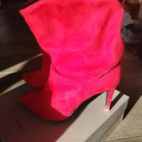stivaletto rosso