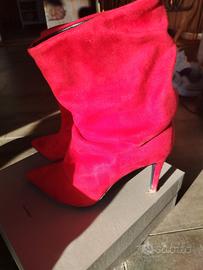 stivaletto rosso
