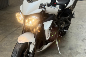Triumph street triple 675 2012
