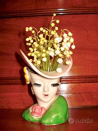 VASO ANTICO in porcellana, busto di donna