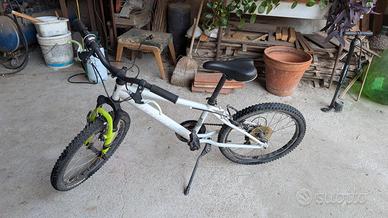 Bici MTB 6-9 anni B-twin