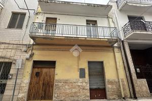 CASA INDIPENDENTE A CANOSA DI PUGLIA