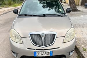 Lancia ypsilon Diva 1.3mj