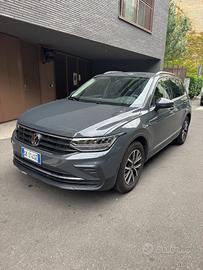 Volkswagen Tiguan SCR Life Business 2.0 TDI 122CV