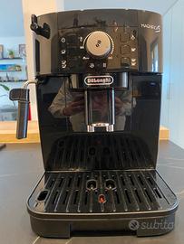 Macchina caffé DeLonghi Magnifica S