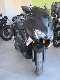 Yamaha TMAX SX 530