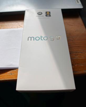 Moto g17