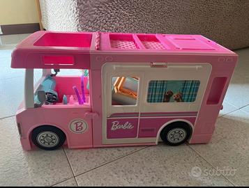Camper Barbie rosa