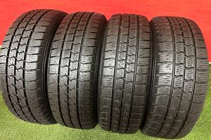 215 65 16C Gomme 4 Stagioni 85-99% Sava 215 65R16C