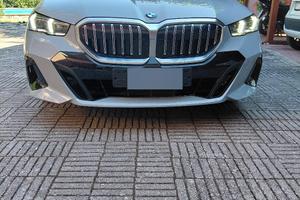 BMW 520 DIESEL IBRIDA M SPORT
