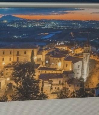 murale da utilizzare sia come quadro ,sia per bar 