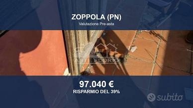 Immobile in asta di 309 m² con più di 5 locali a Z